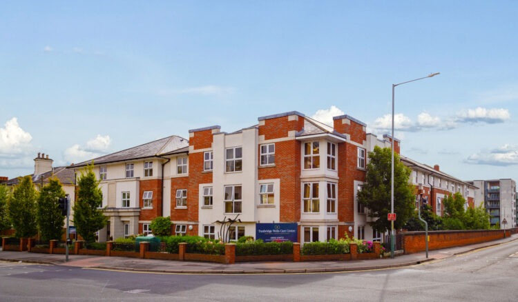 External-image-of-the-care-home