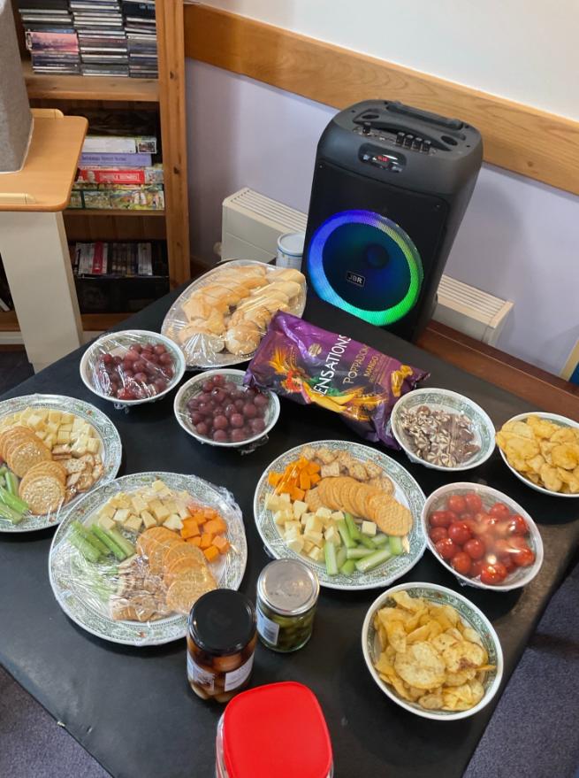 party-food-and-speaker